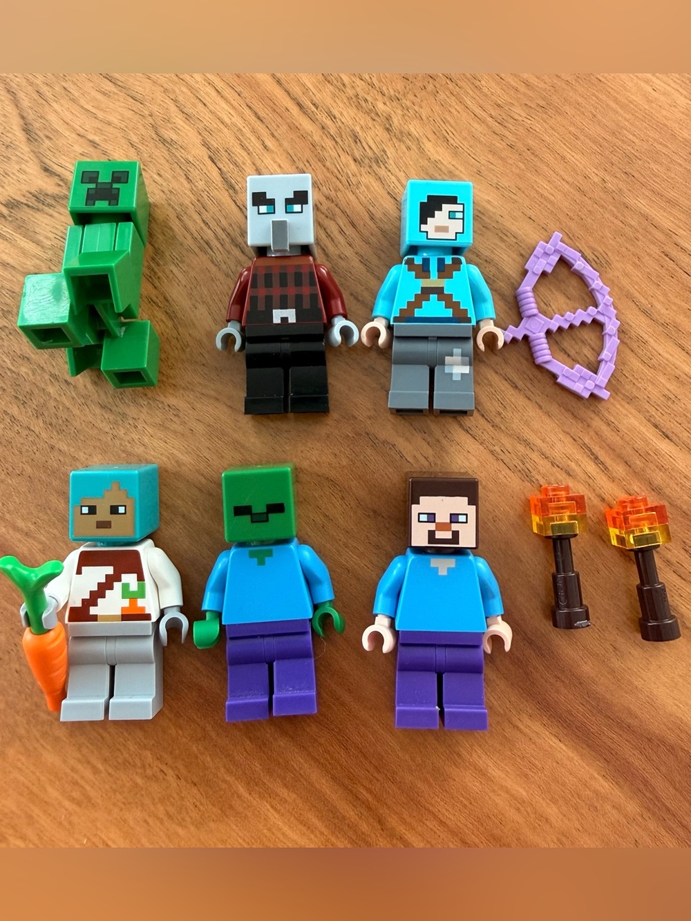 Lego Minecraft assorted minifigures lot